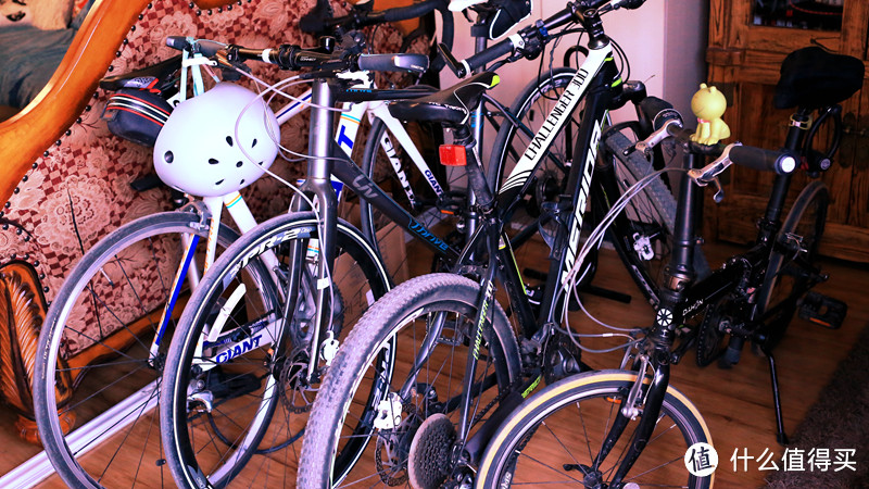 春天来了，落一冬天灰的爱车该拿出来骑了！教你在家轻松保养自行车